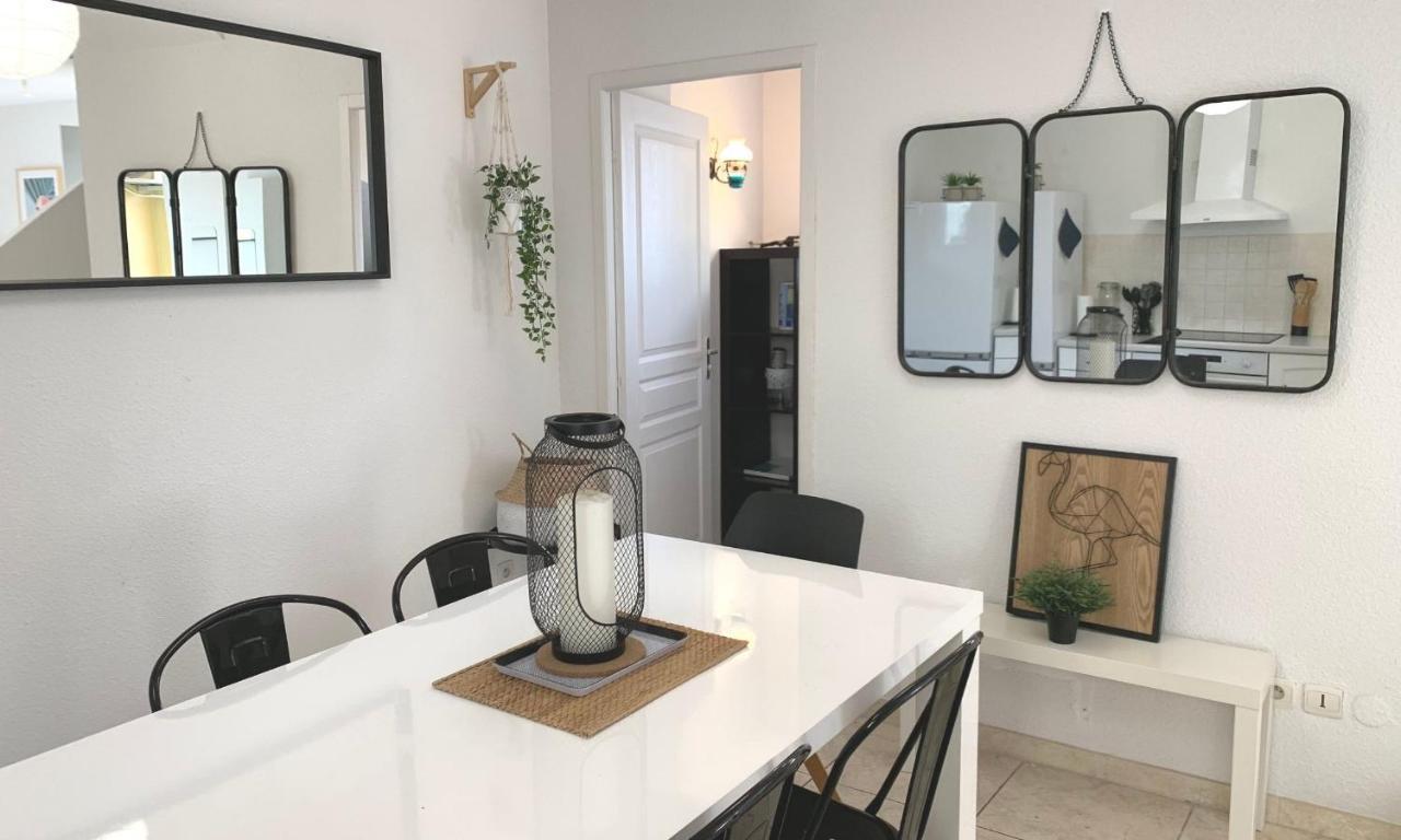 Maison T4 -Jardin+ Parking+ Clim -Proche Remparts Aigues-Mortes Ngoại thất bức ảnh